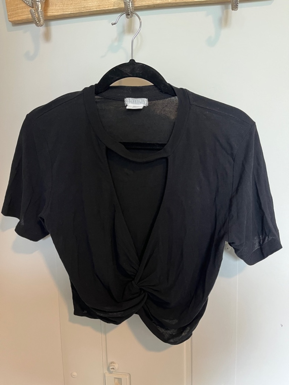 Urban Outfitters Twist-Front Crop Top